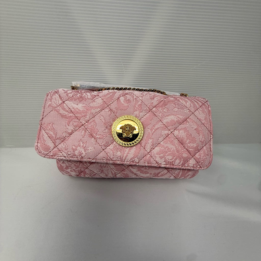 Elegant Pink Quilted Women's Bag